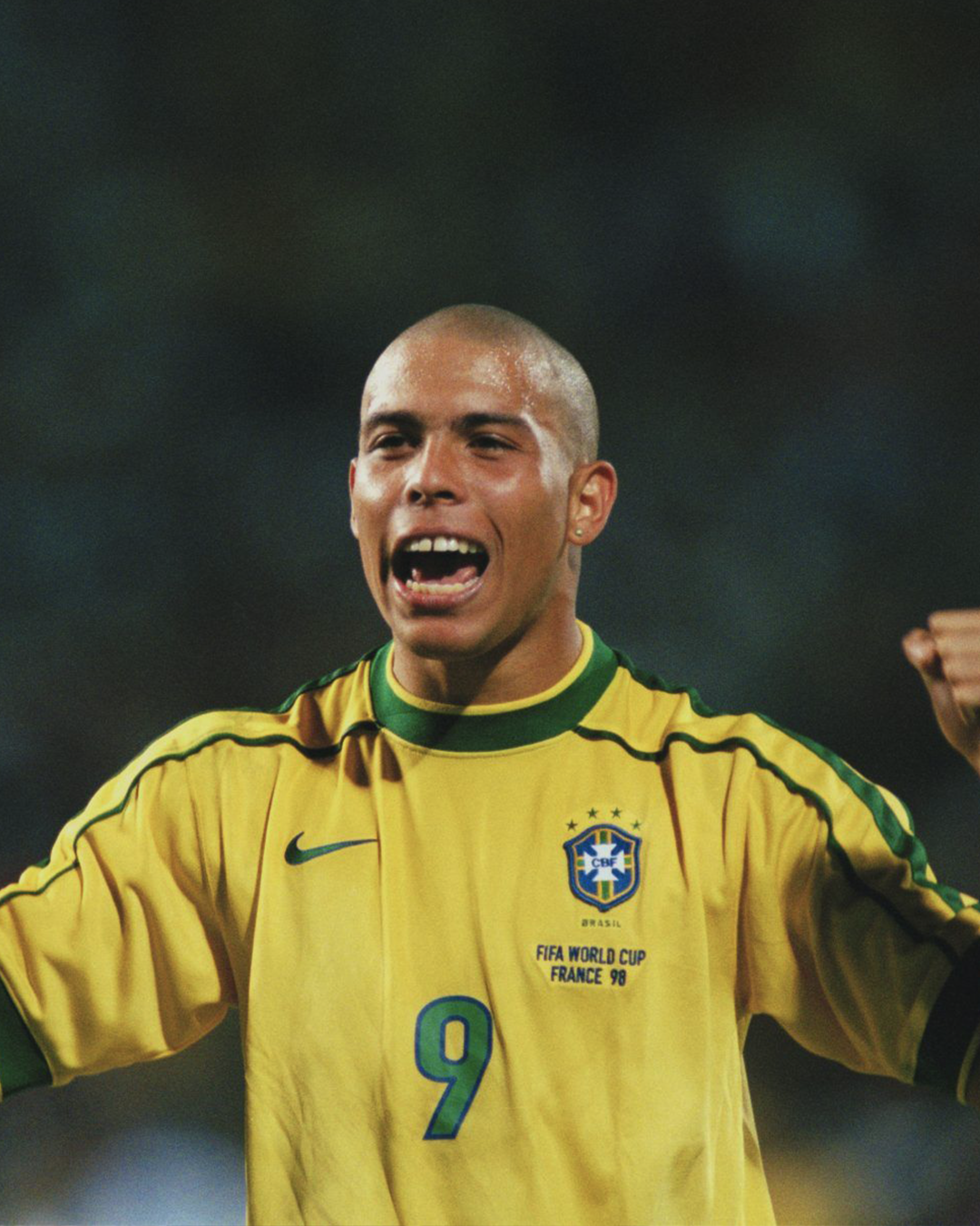 Nike Jersey Local Brasil 1998 (Ronaldo. 9)