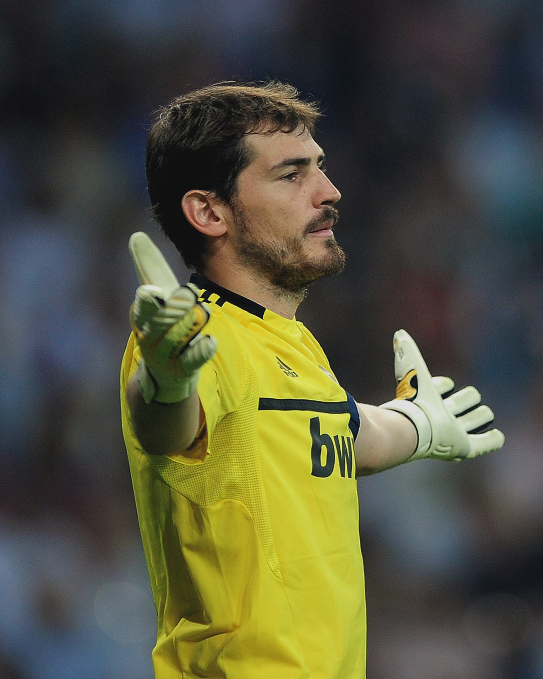 Adidas Jersey Portero Real Madrid 2011/12 (I. Casillas. 1)