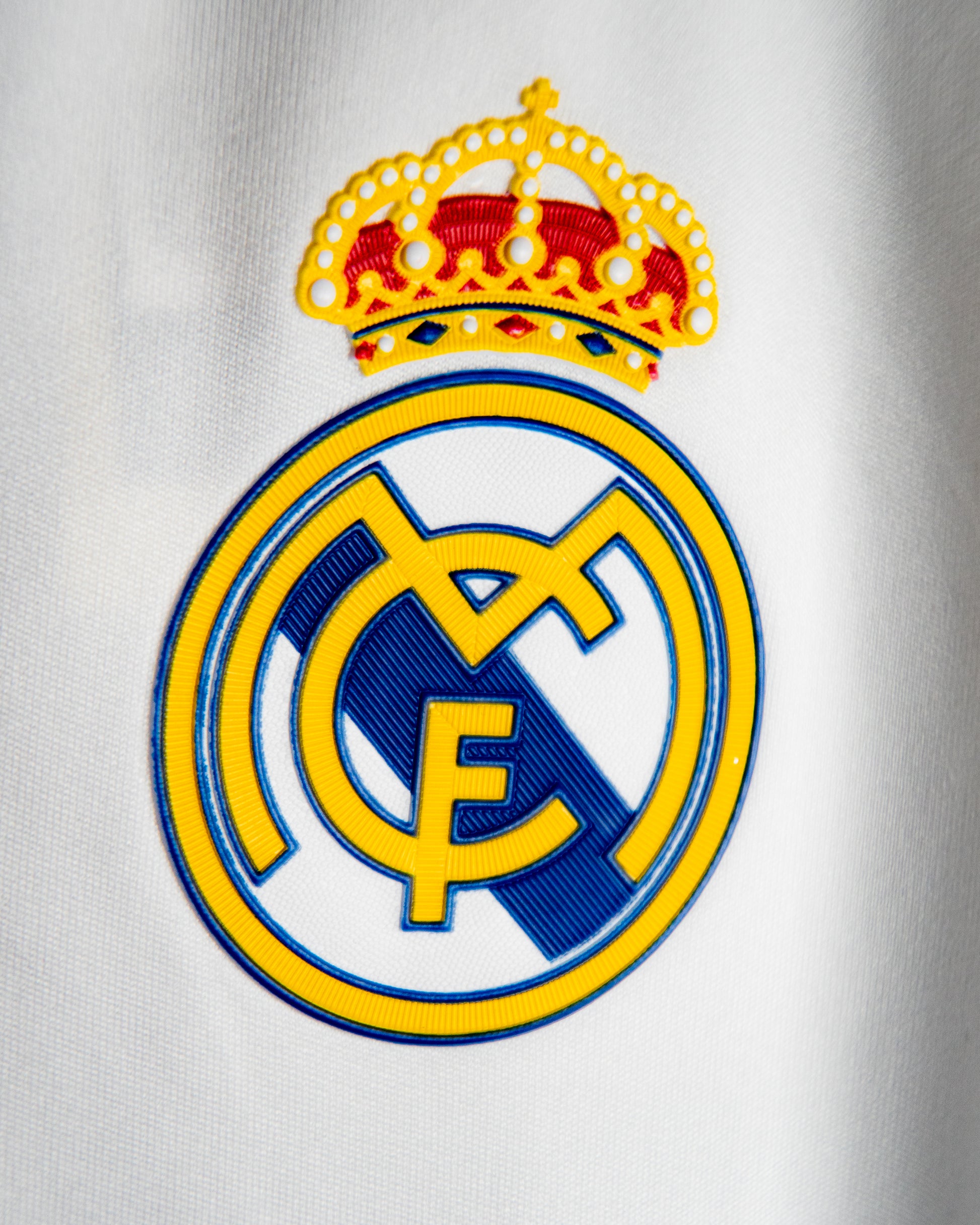 Adidas Jersey Local Real Madrid 2011/12 ( Ronaldo. 7 y KAKÁ. 8)