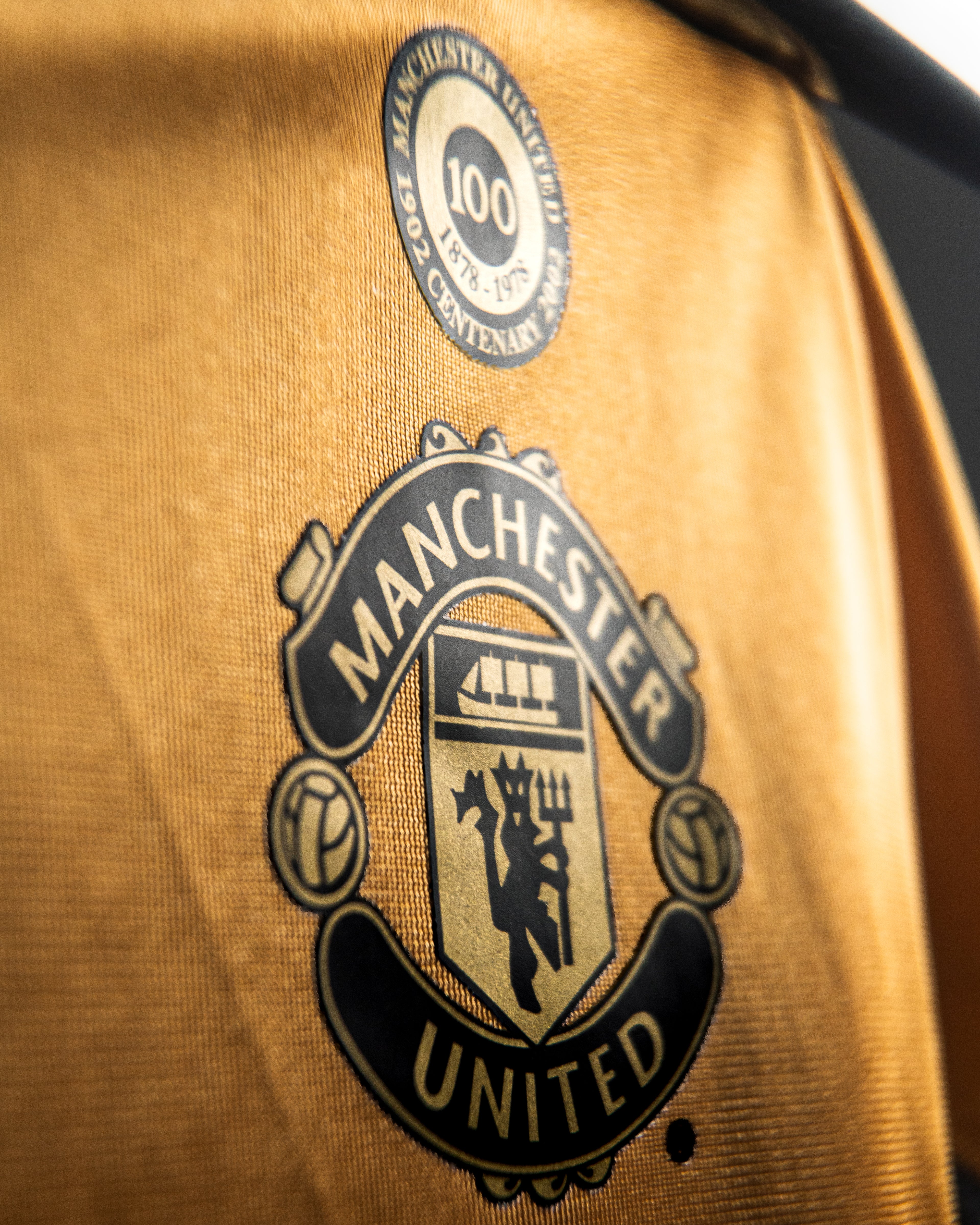 Umbro Jersey Local Manchester United 2001/02 – Edición Centenario
